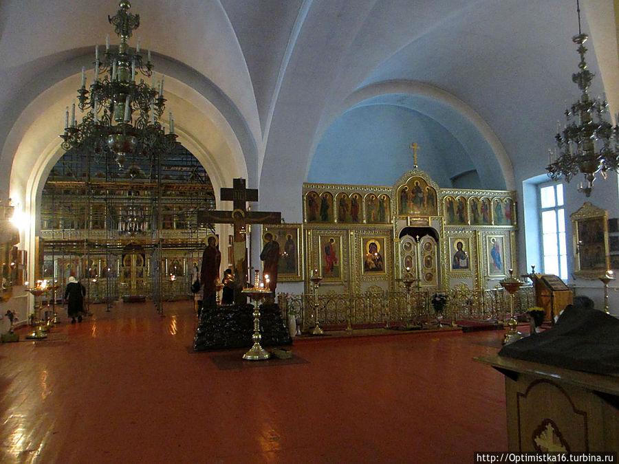 Флора и лавра храм