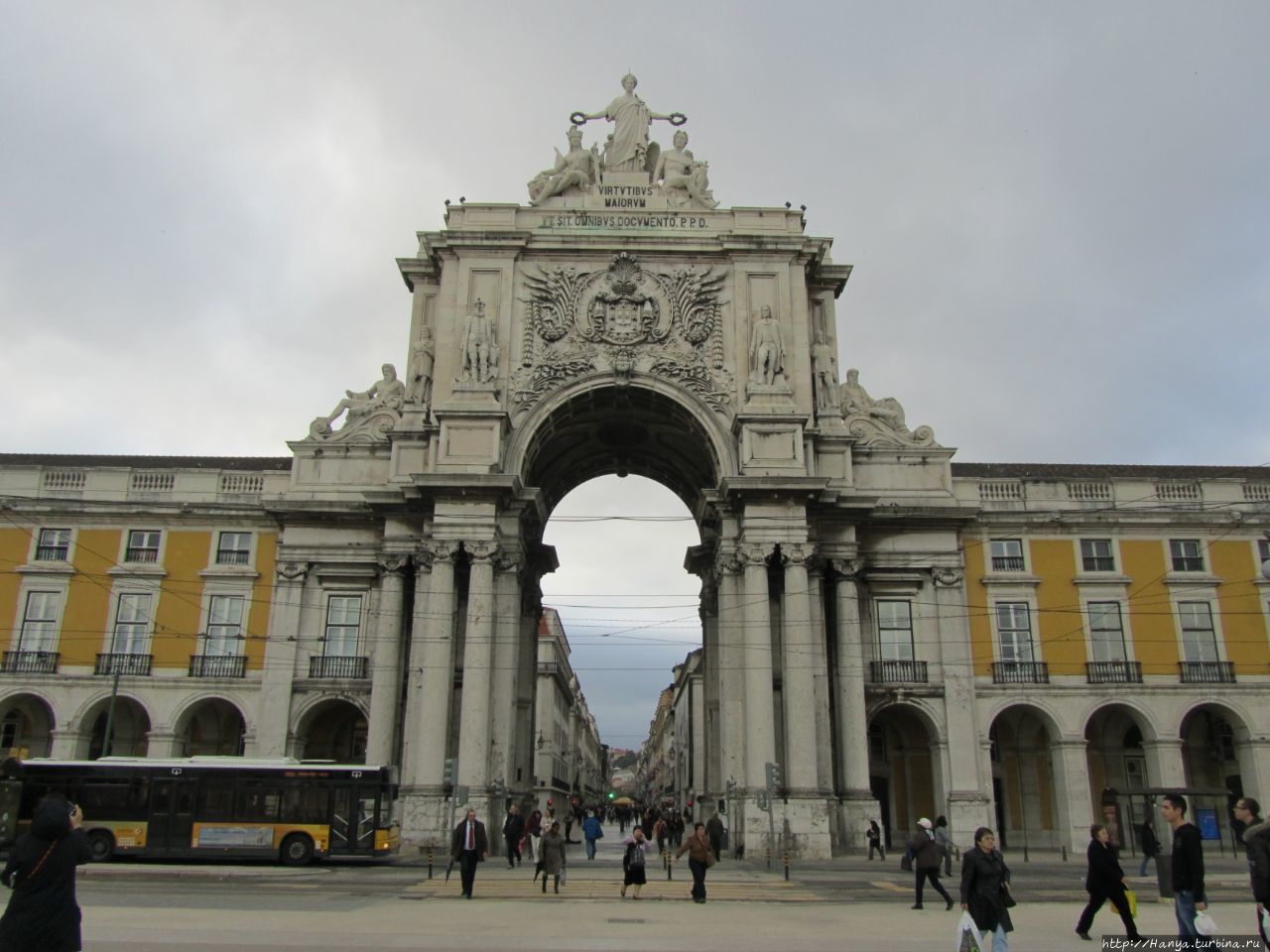 Триумфальная арка Лиссабон, Португалия