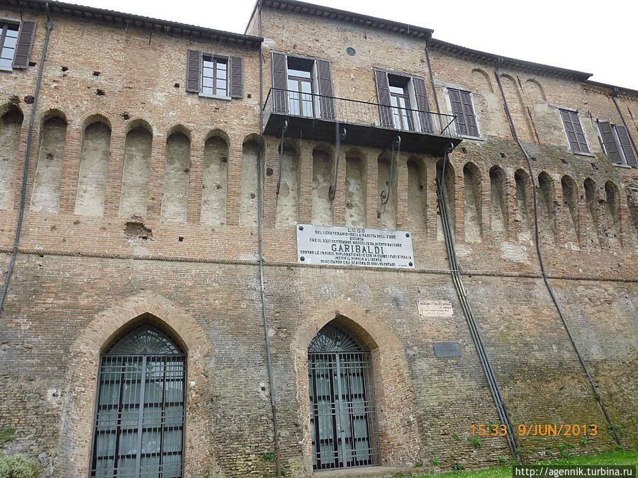 Балкон, с которого Гарибальди взывал к ополченцам из Луго