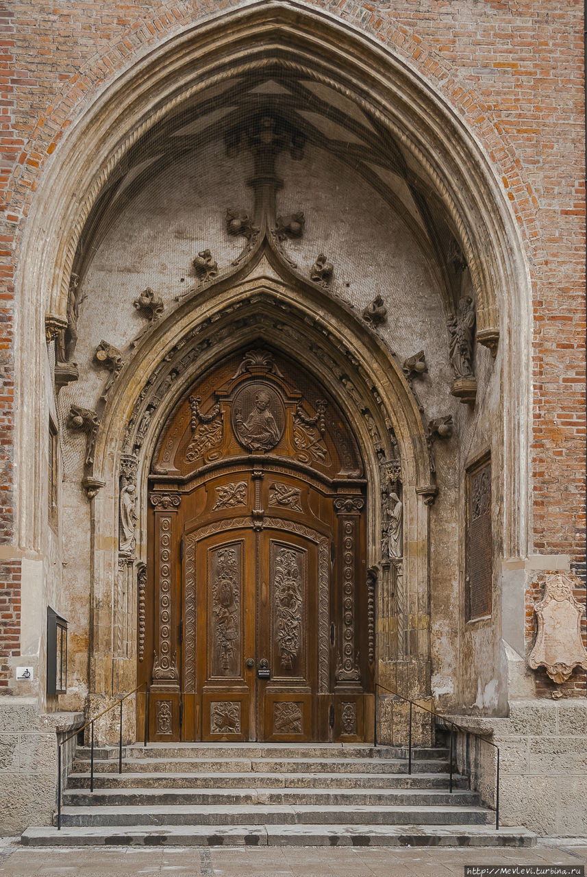Фрауэнкирхе (нем. Frauenkirche) Мюнхен, Германия