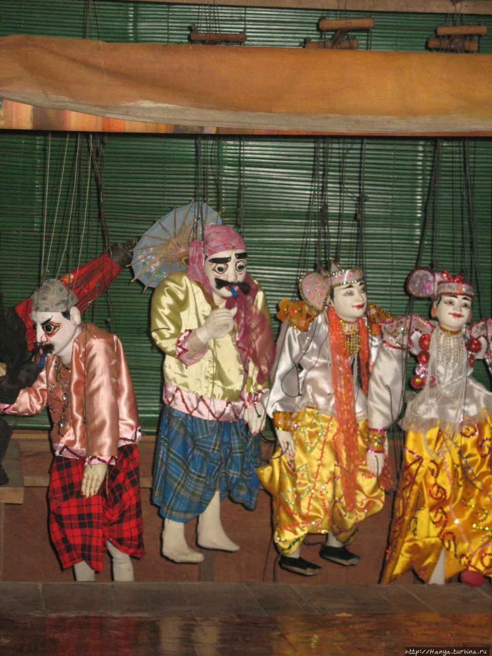 Маппет-шоу в Багане Баган, Мьянма