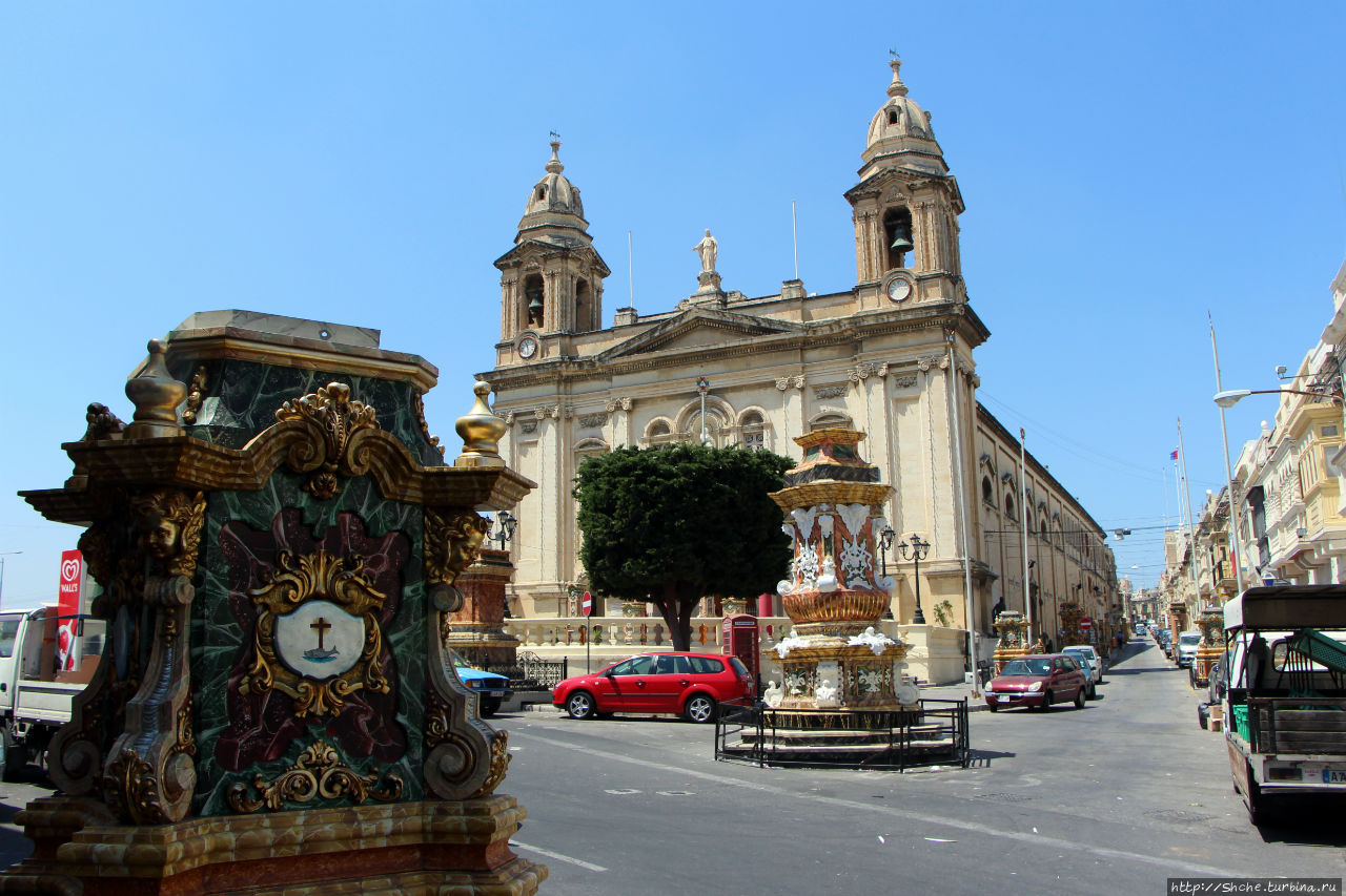Мальтийская Паола - город красивых балконов и двух обломов