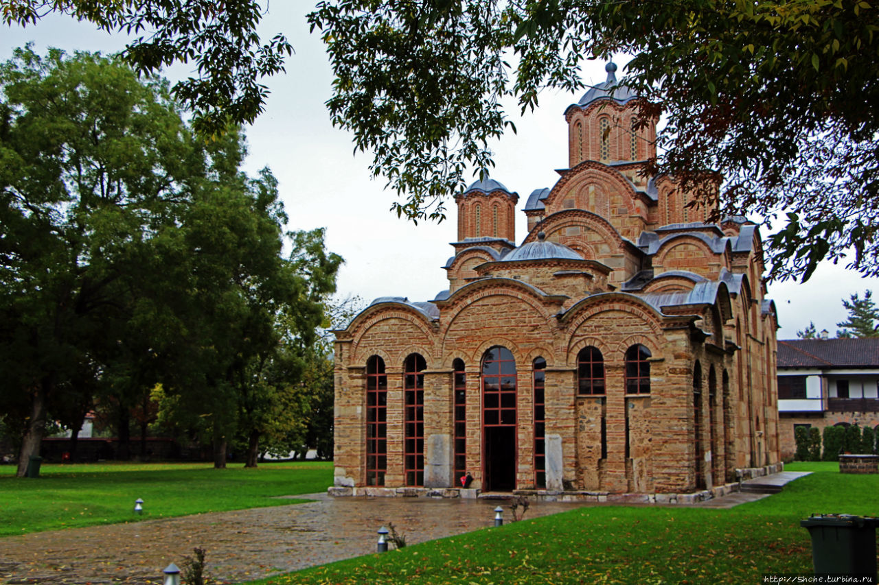 Грачаница - самый почитаемый храм православных сербов