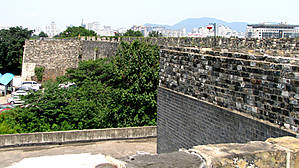 Городская стена