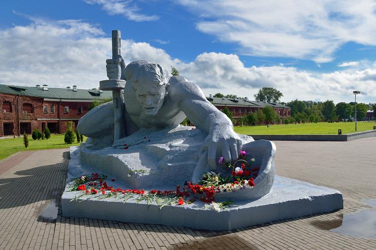 Брестская крепость