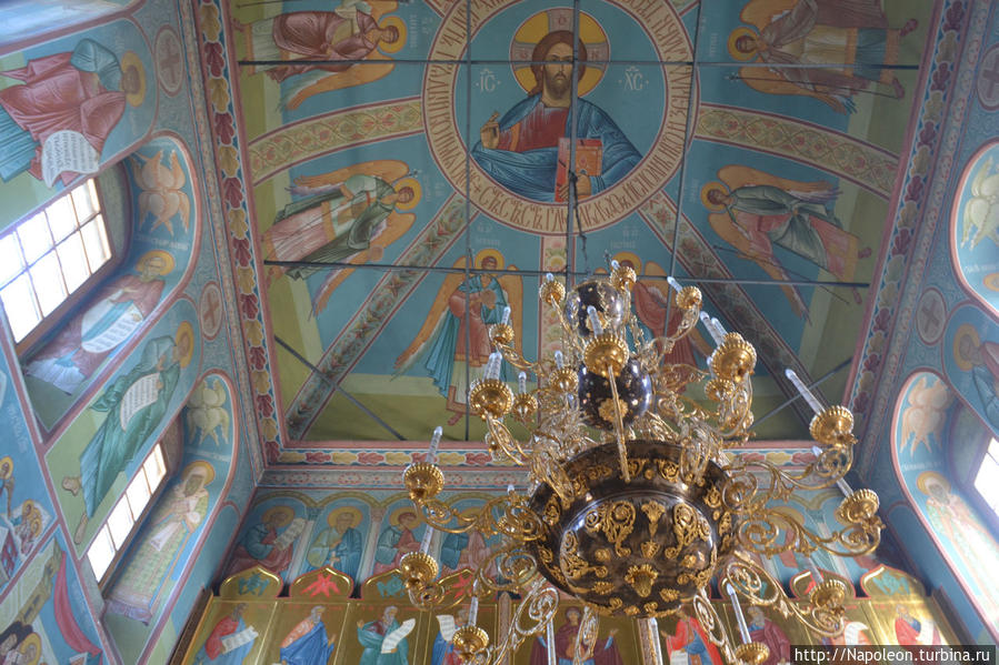Успенский монастырь. Крестный ход и белые ворота Епифань, Россия