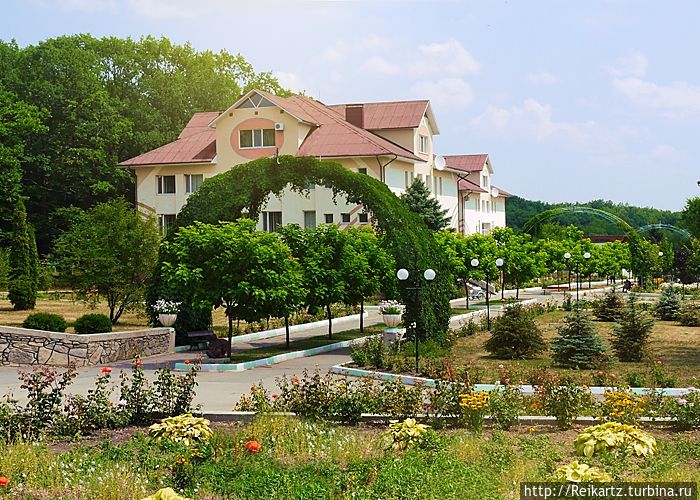 Фасад ВИТА ПАРК АКВАДАР Маньковка, Украина