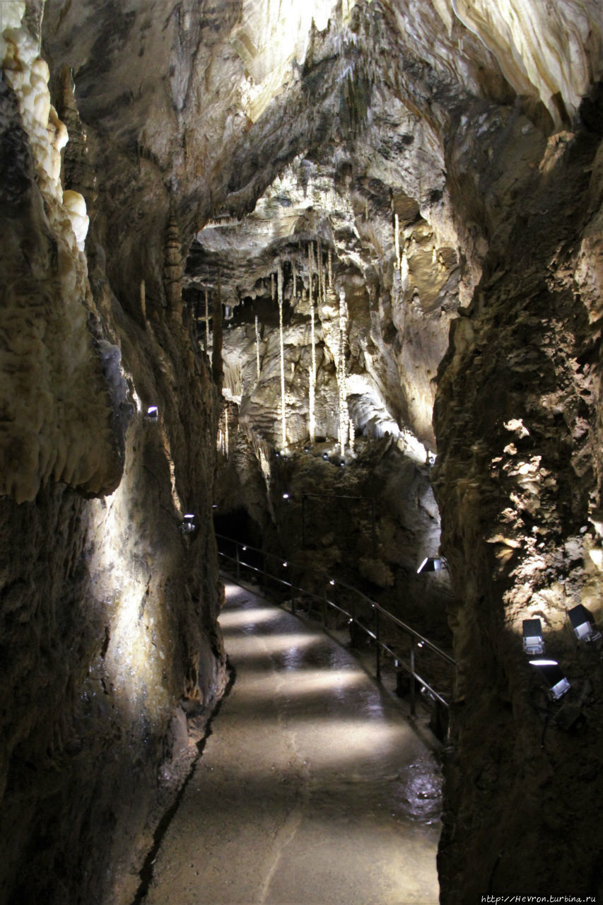 Пещеры Хан