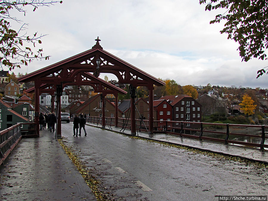 мост Gamle Bubro, очень любопытное строение Тронхейм, Норвегия
