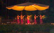 Лаосские танцы такие же плавные как и жизнь в Лаосе
