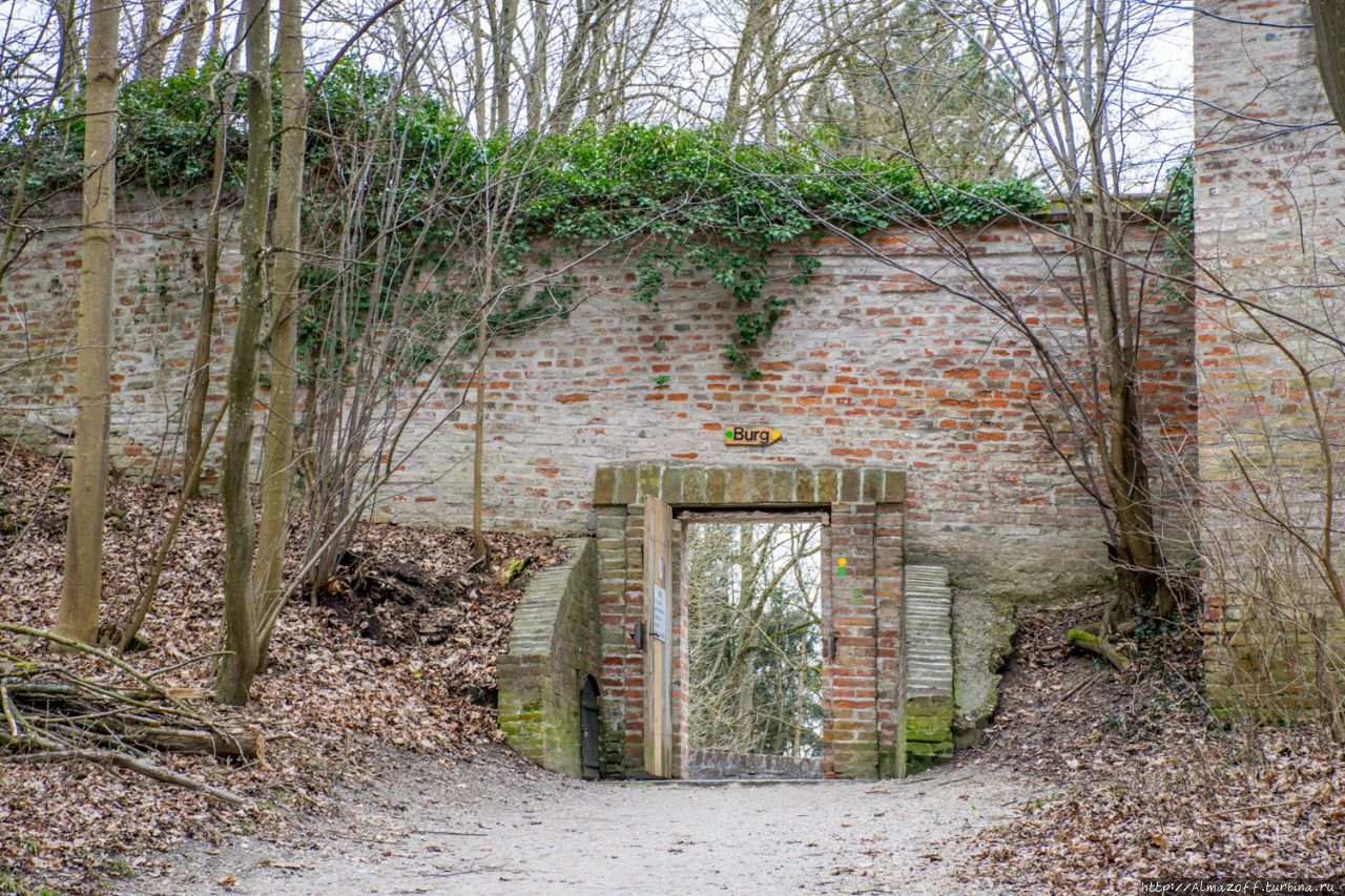 Замок Траусниц Ландсхут, Германия Замок Траусниц Ландсхут, Германия