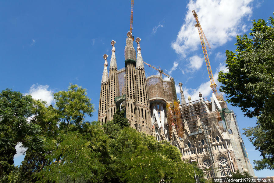 Храм Святого Семейства Барселона, Испания