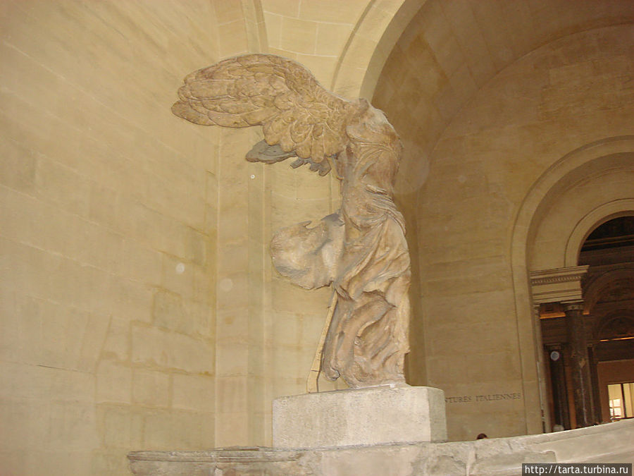 Статуя Победы или Ники Самофракийской Париж, Франция