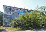 Дом советской постройки в окрестностях Пицунды.