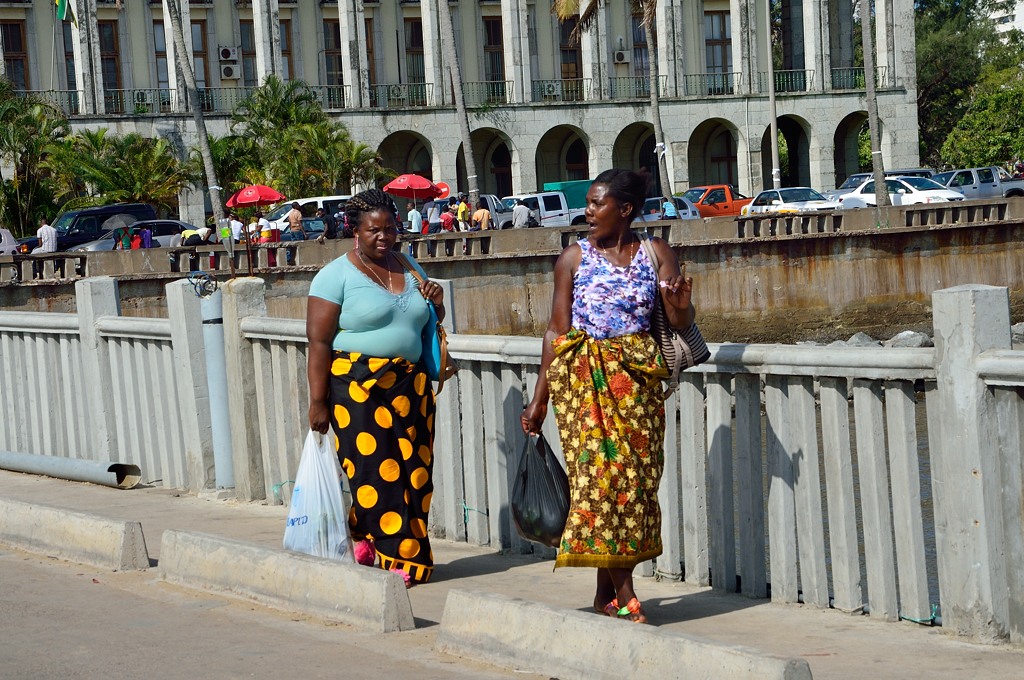 Ж Мапуту, Мозамбик