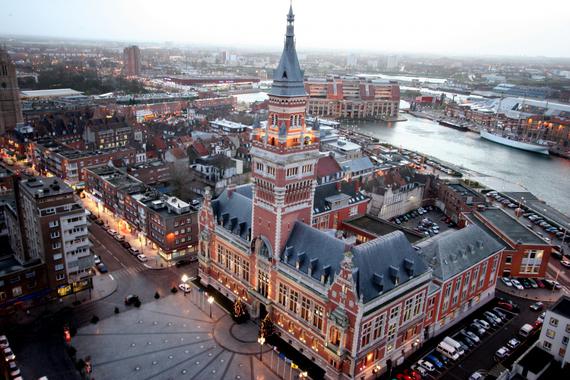 Ратуша Дюнкерка с башней / Mairie de Dunkerque