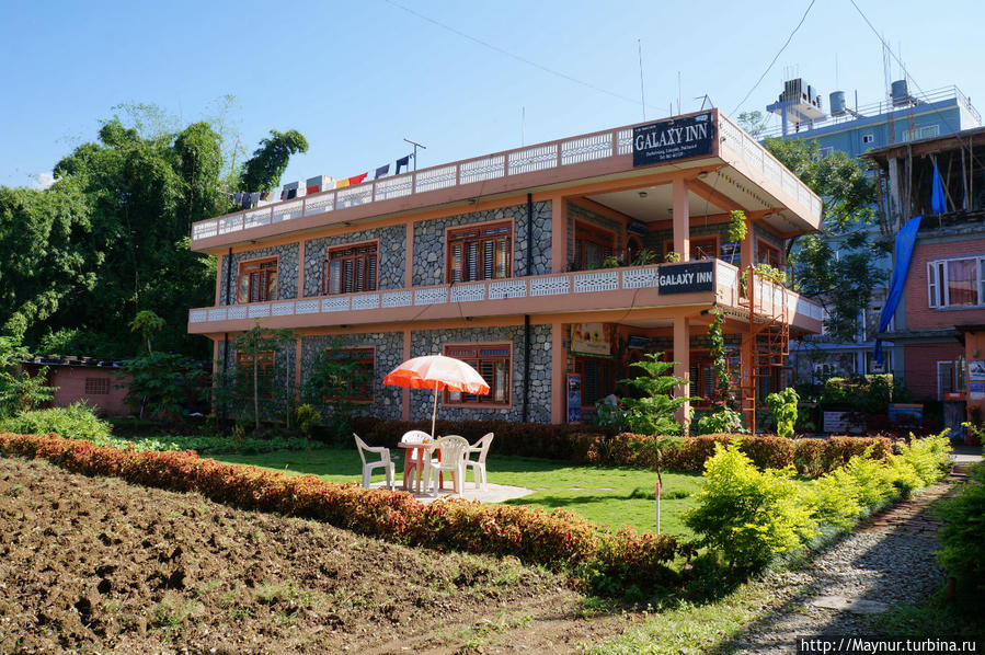 Наша   гостиница. Покхара, Непал