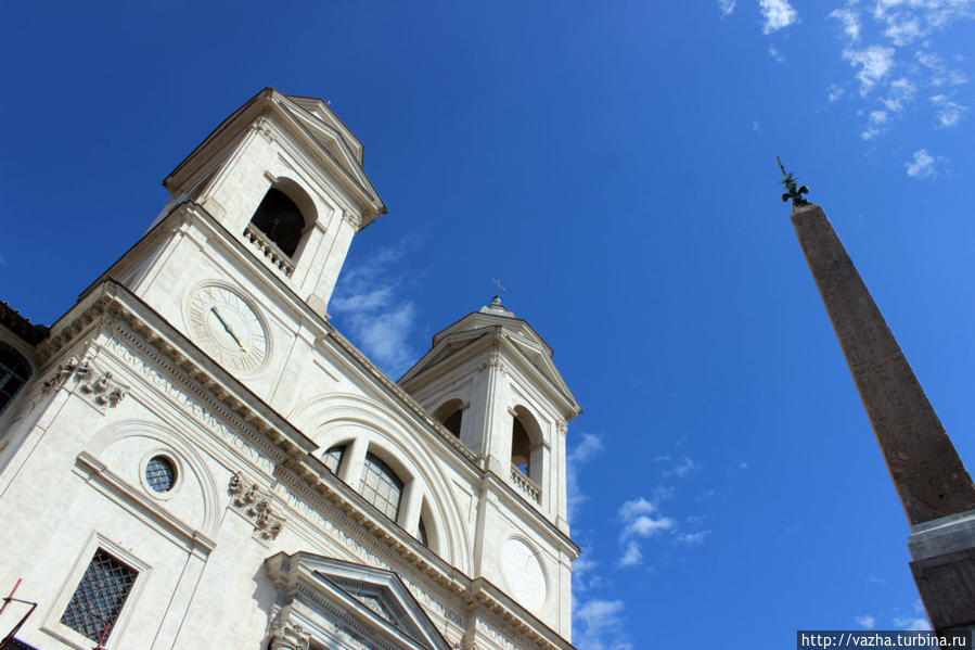 Церковь Тринита деи Монти. Рим, Италия