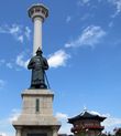Памятник корейскому национальному герою Ли Сунсину
