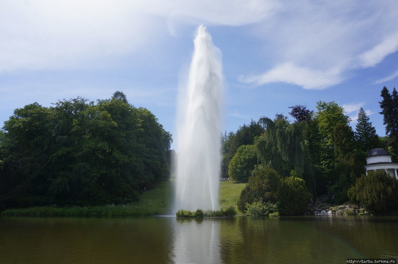 Горный парк Вильхельмсхеэ Кассель, Германия