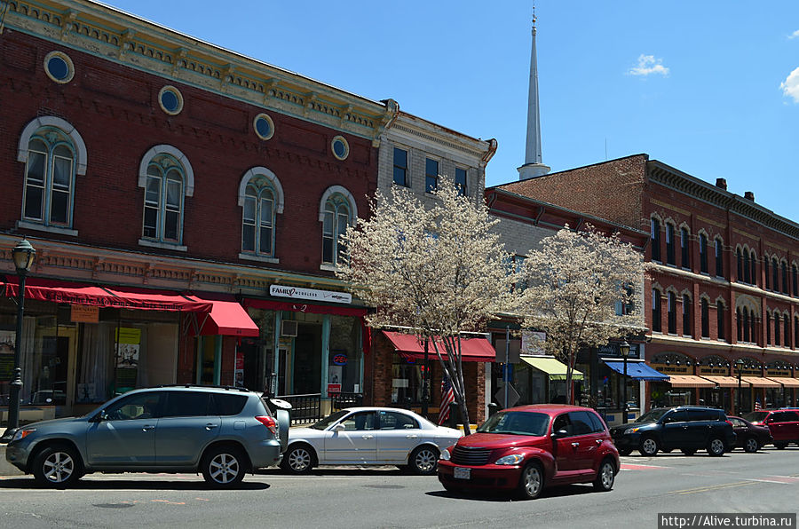 Центральная улица Ли, CША
