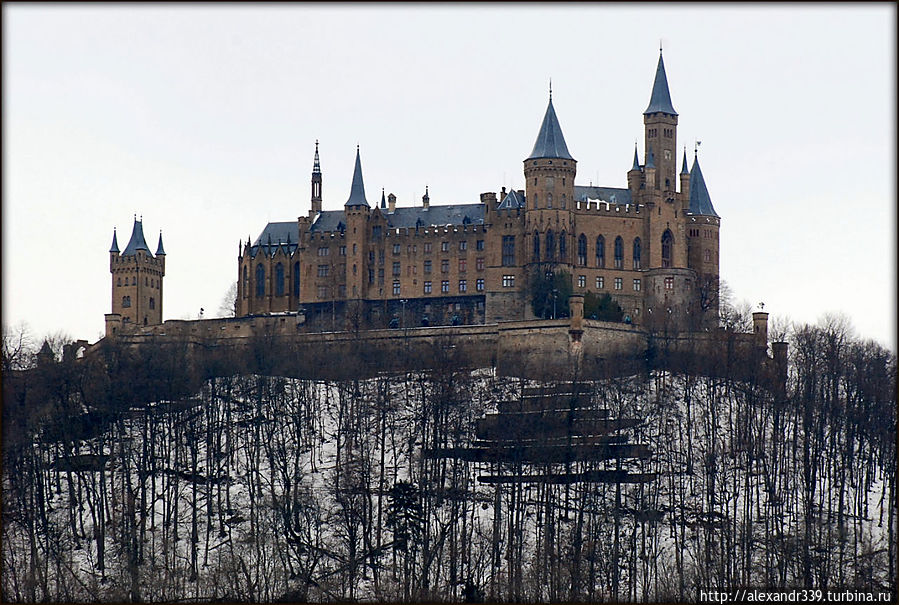 Замок в облаках Хехинген, Германия