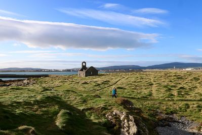 Остров St.Michael's потрясающее место — одно из самых красивых на острове Мэн. Здесь царит гармония природы и старинных развалин.