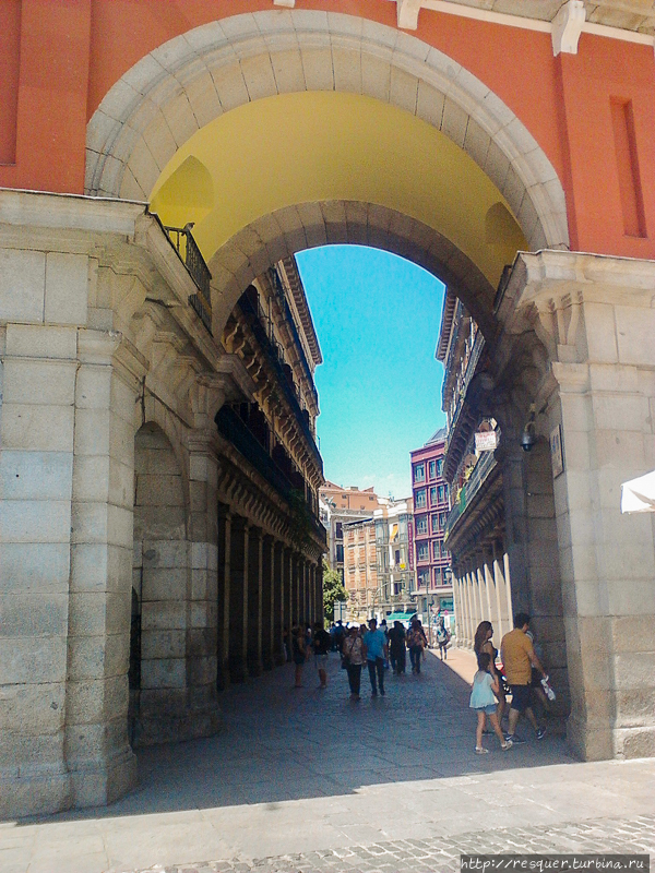 Плаза Майор (Plaza Mayor) или Главная площадь. Бургос, Испания
