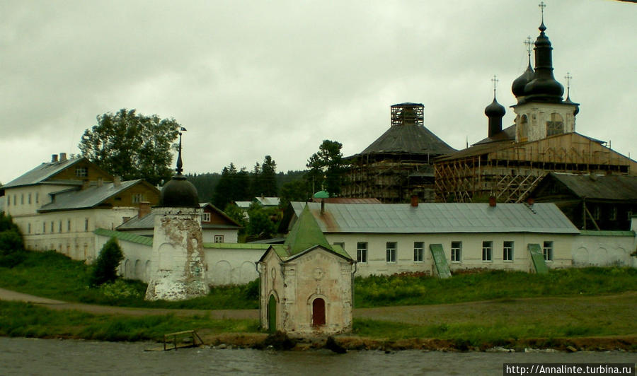 Вид на Воскресенский Горицкий монастырь Горицы, Россия