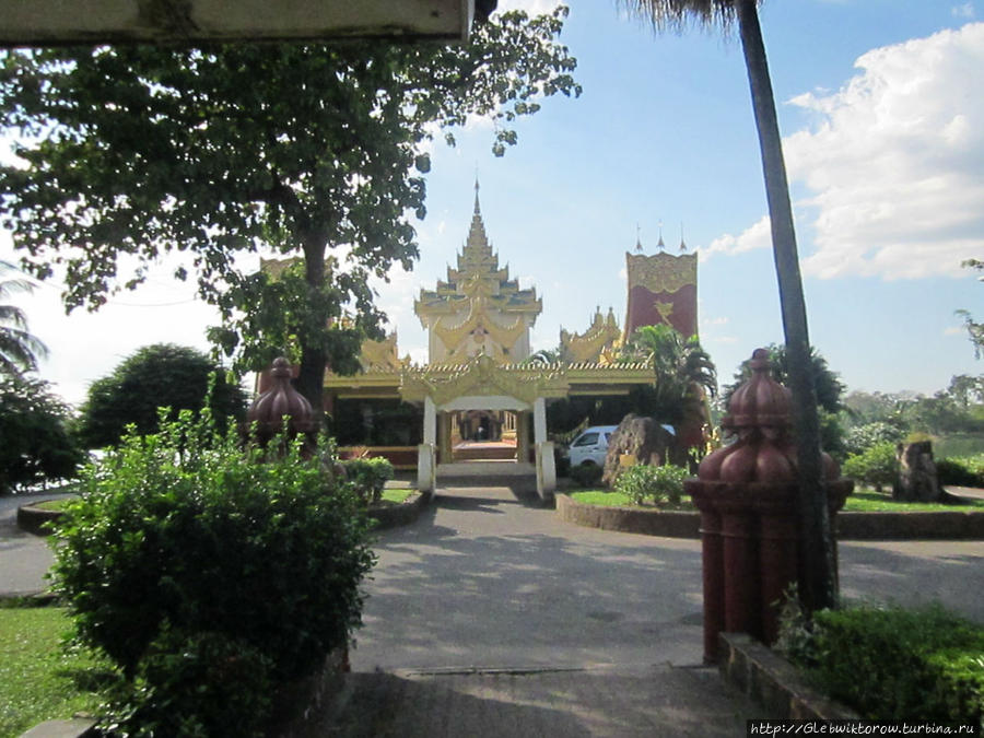 Kandawgyi Nature Park Янгон, Мьянма