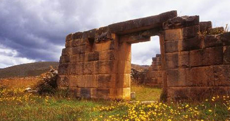 Останки города Уануко-Пампа / Huánuco Pampa archeologic site