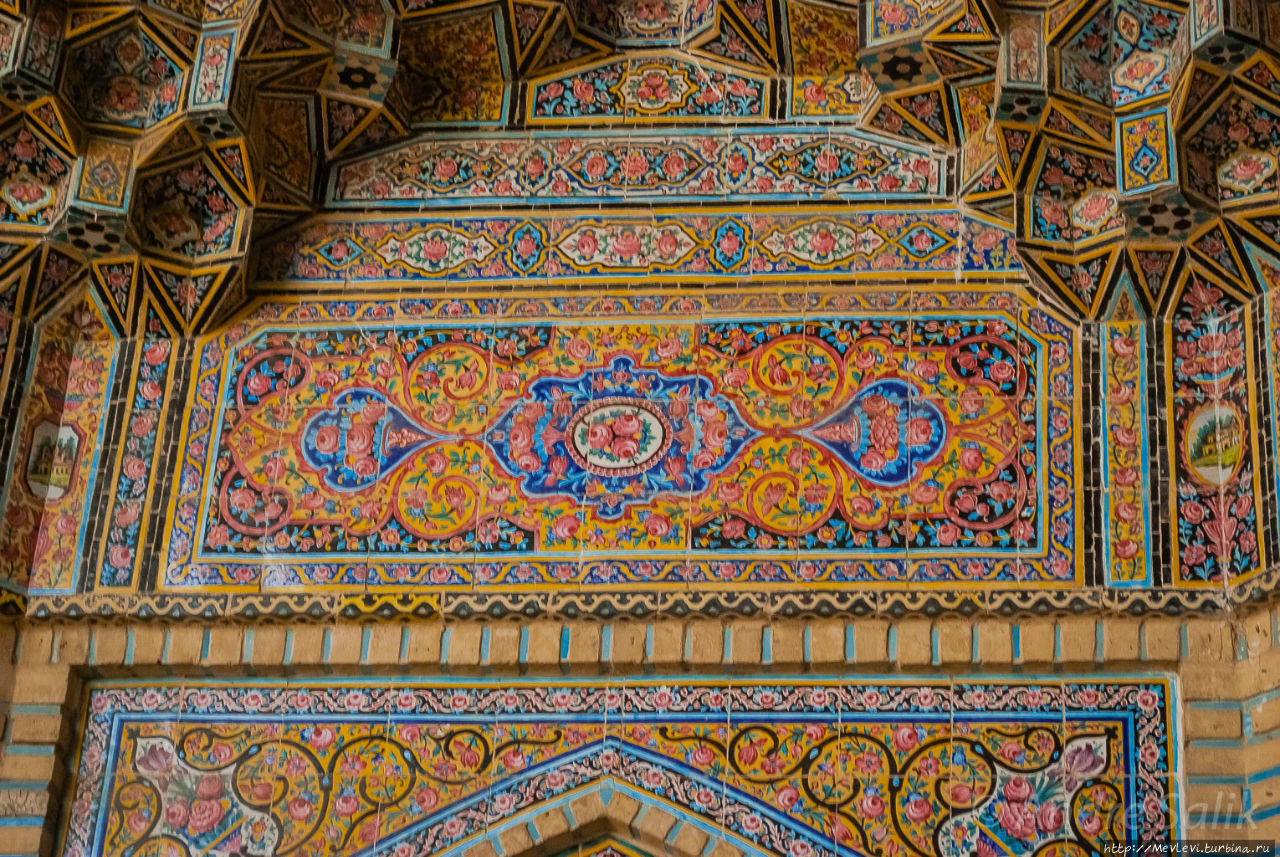 Иран. Шираз. Мечеть Насир аль-Мульк Шираз, Иран