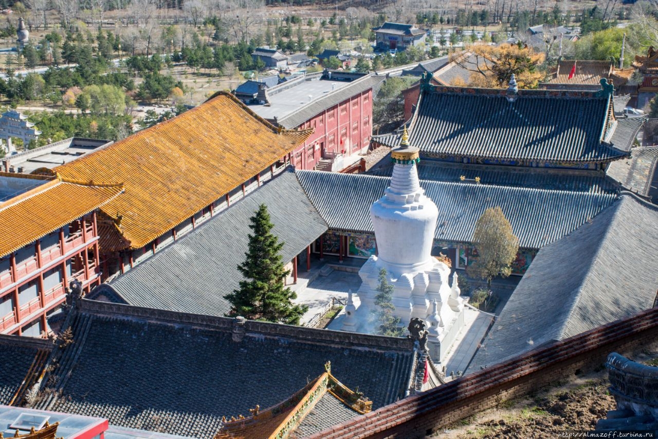 Храм Пика Бодхисаттвы Священная Гора Утайшань, Китай