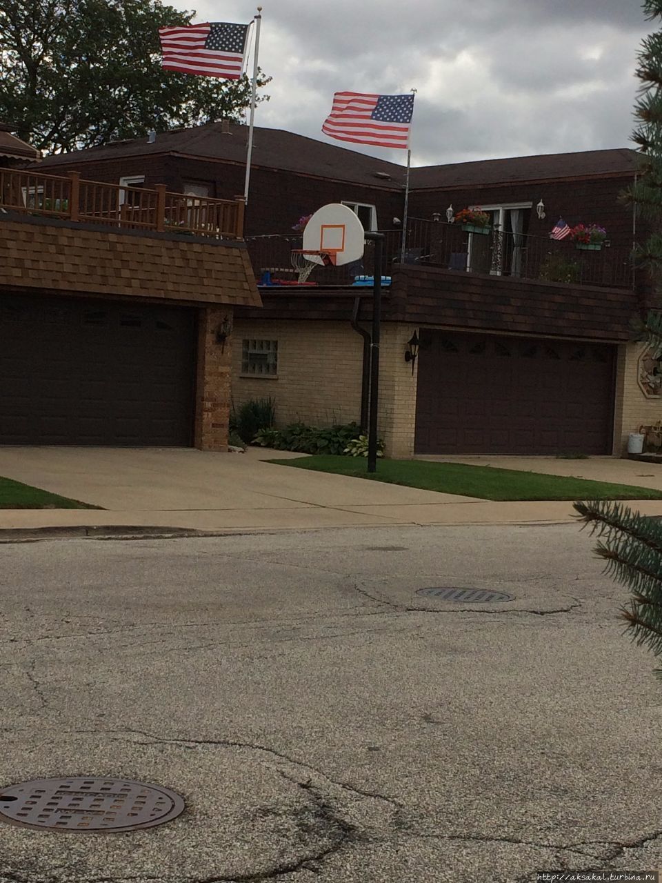 Соседи-патриоты. Чикаго, CША