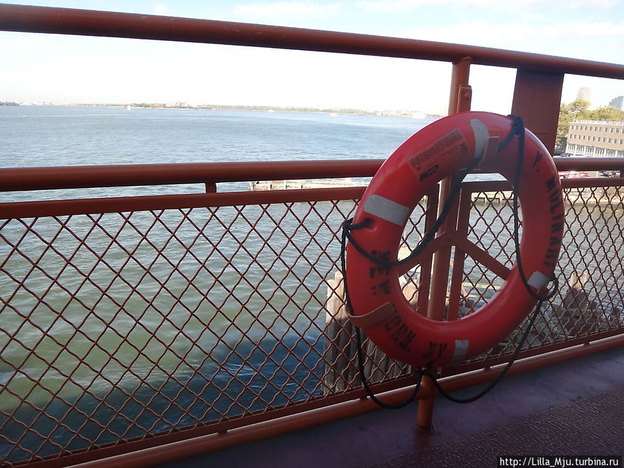 Staten Island Ferry: паром от Манхеттена до Стейтн-Айленда Нью-Йорк, CША