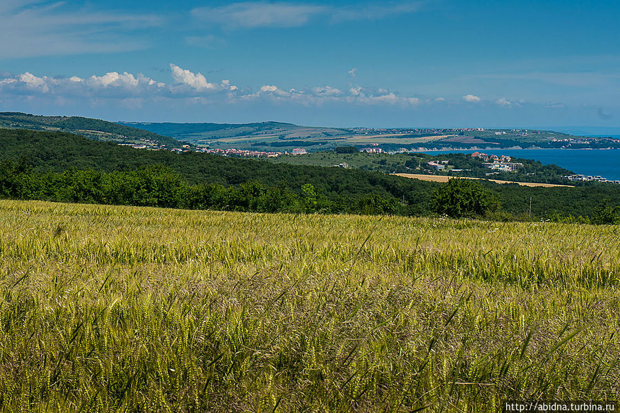 Панорама городка Обзор Свети-Влас, Болгария