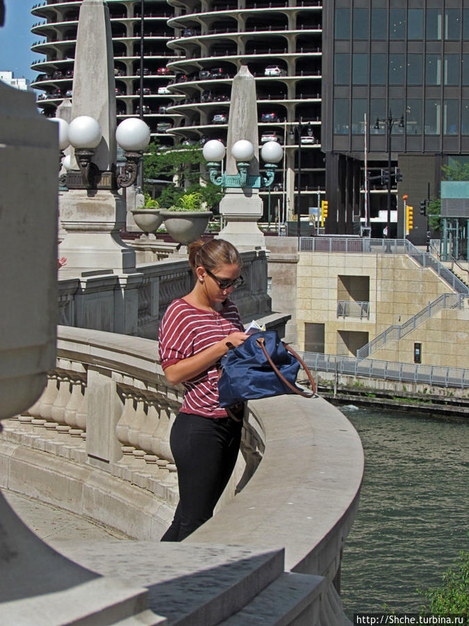 Прогулка вдоль реки в джунглях...бетонных. Chicago Riverwalk