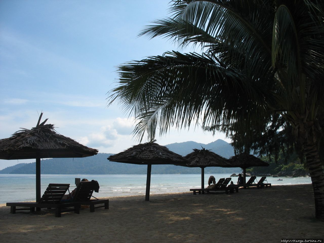 Пляж отеля Berjaya Tioman Beach Пулау-Тиоман, Малайзия