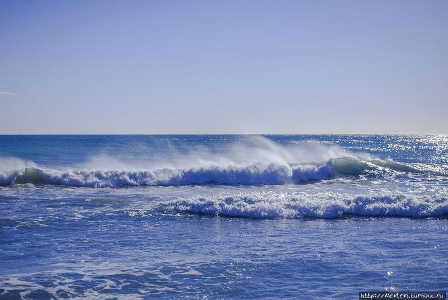 Шторм на Средиземном Ситжес, Испания