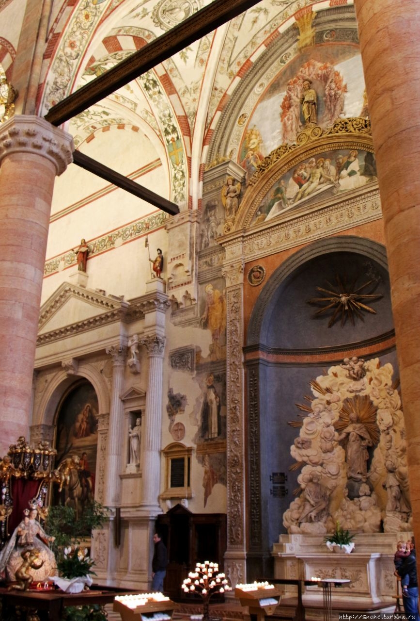 Базилика Св. Анастасии Верона, Италия