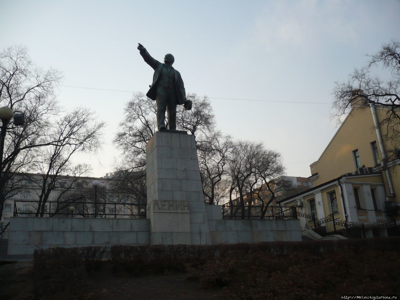Памятник В.И. Ленину Владивосток, Россия