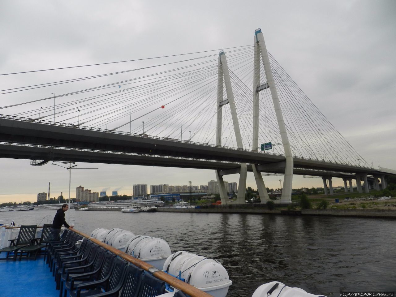 В круиз из Санкт-Петербурга на теплоходе 