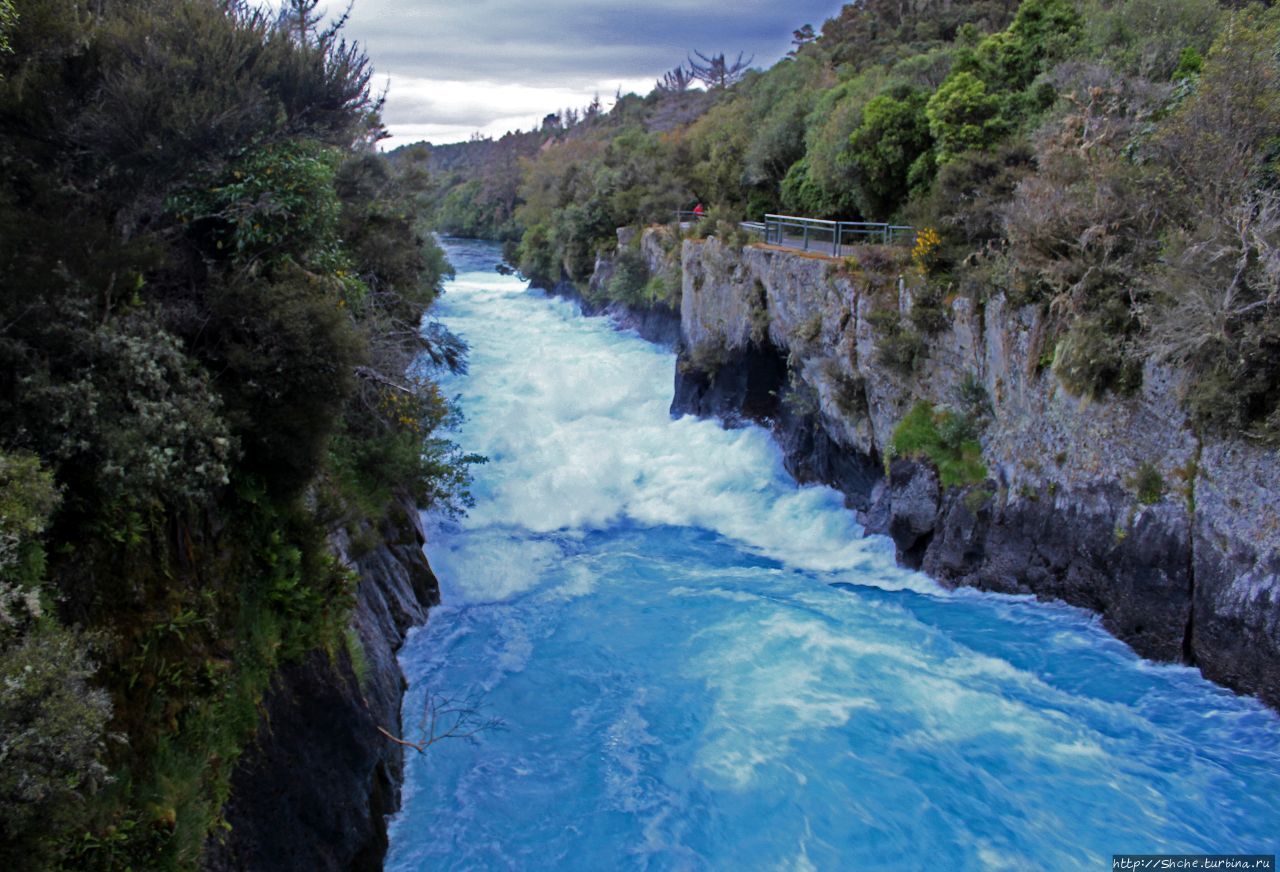 Водопад Хука Таупо, Новая Зеландия