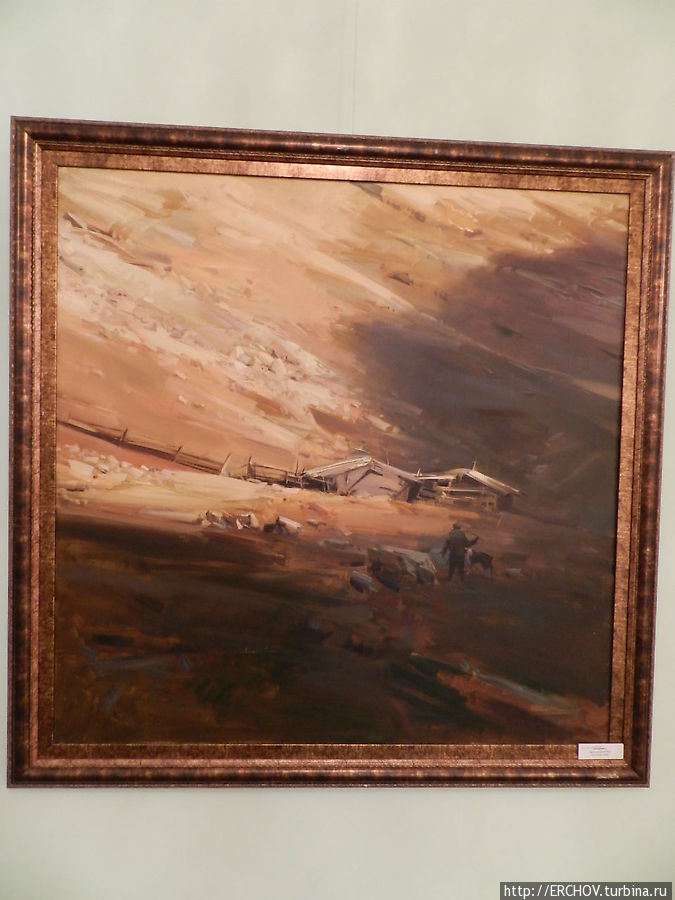 Картинная галерея в музее 
