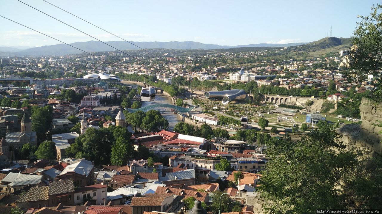 Две столицы Грузии в 2016 году Грузия