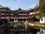 Сад Радости — один из красивейших парковых комплексов Китая, расположенный в старой части города Шанхая.