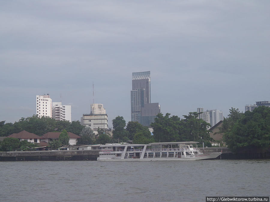 Улица Сомдет Чао Прая Бангкок, Таиланд