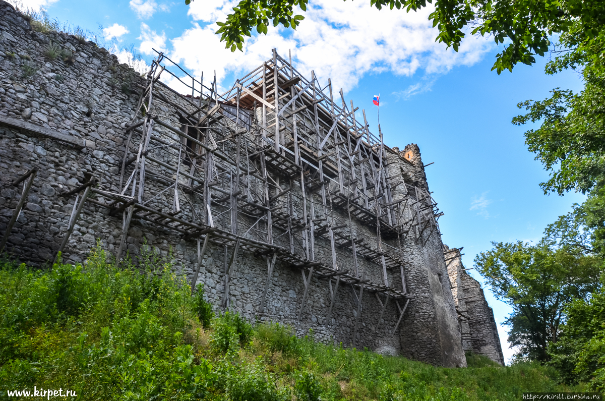 Замок Винне (Виньянский град) Винне, Словакия