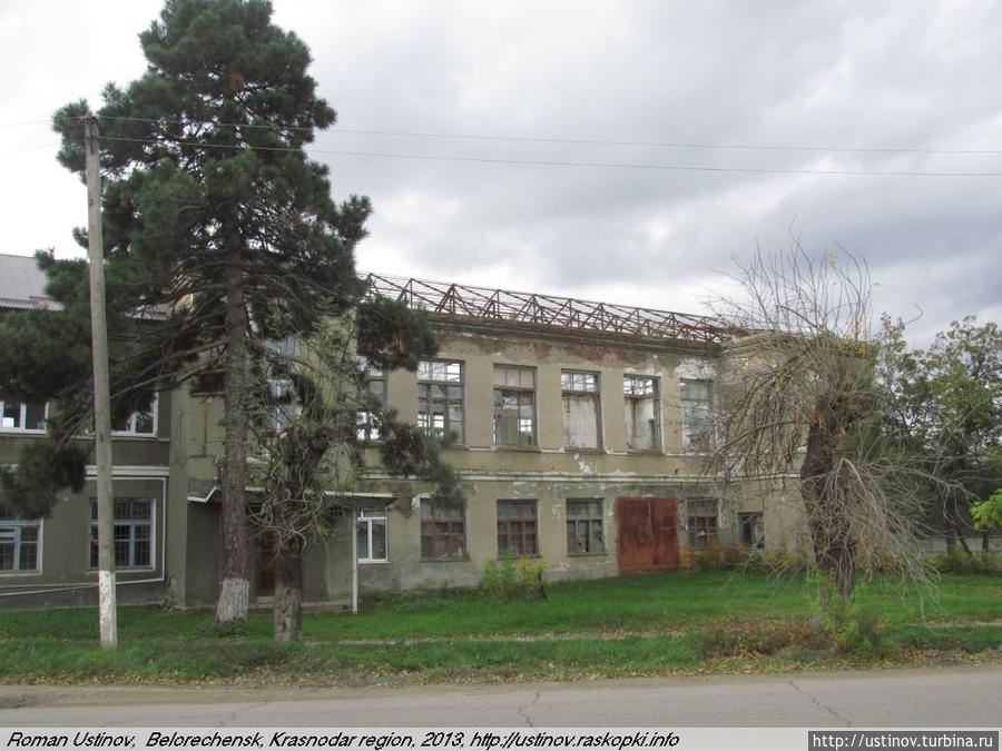 заброшенная мебельная фабрика Белореченск, Россия