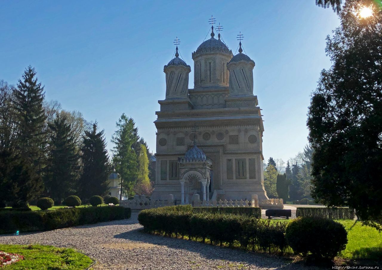 Успенский архиерейский собор Куртя-де-Арджеш, Румыния